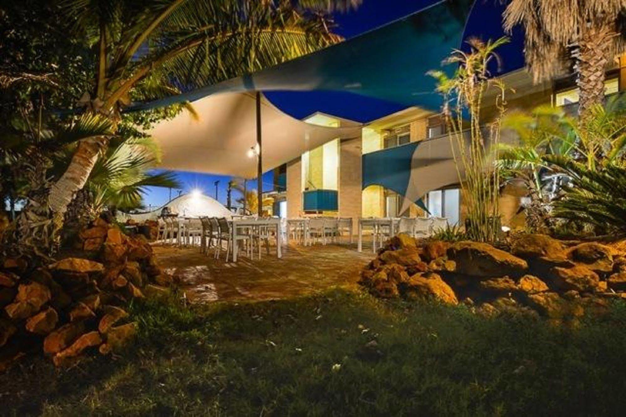 Sea Breeze Resort Exmouth Exterior photo